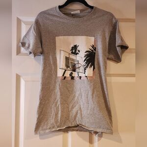 Pacsun Champion gray basketball graphic t shirt S